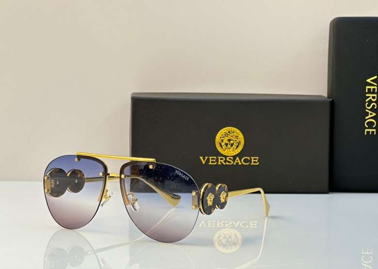 Picture of Versace Sunglasses _SKUfw53494603fw